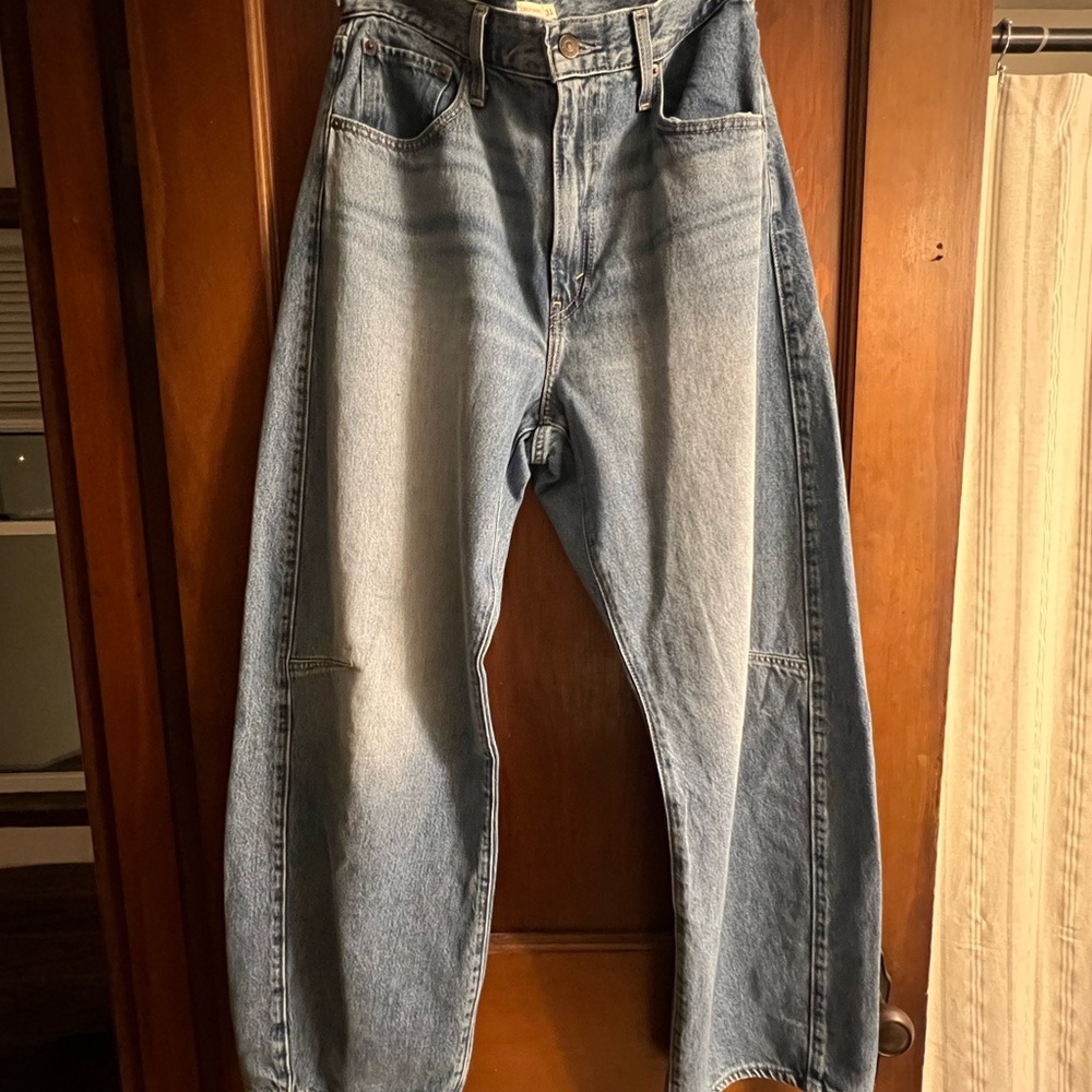 Women’s Levi’s Jeans